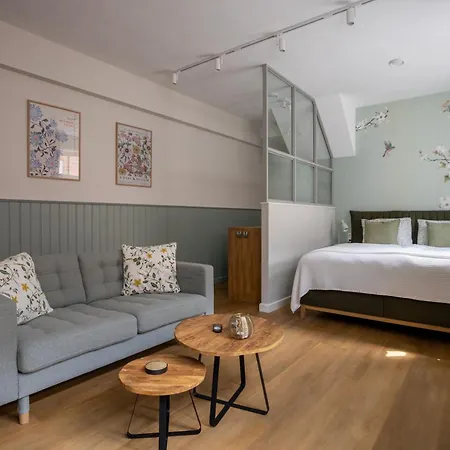 De Kleine Eenhoorn In The Heart Of Historic Apartamento *